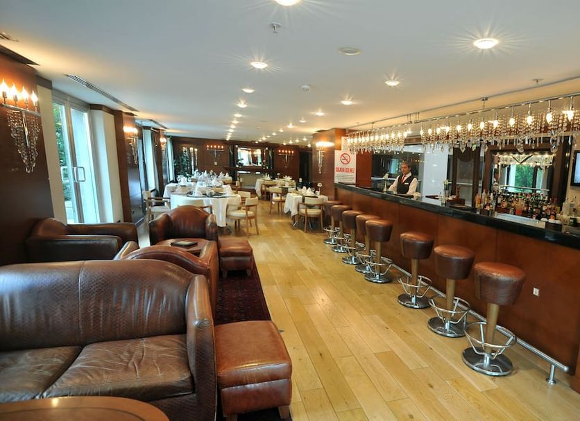 Lounge Photo