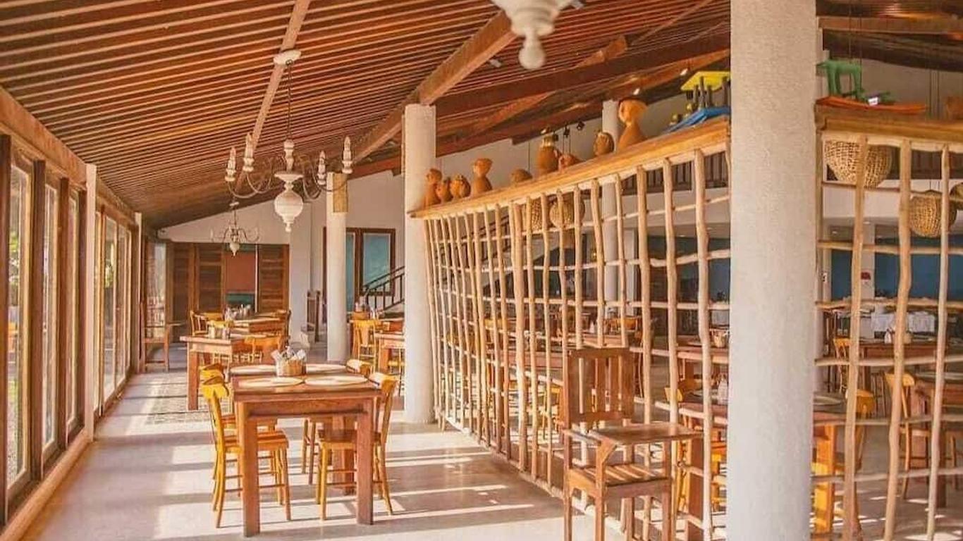 Angá Beach Hotel