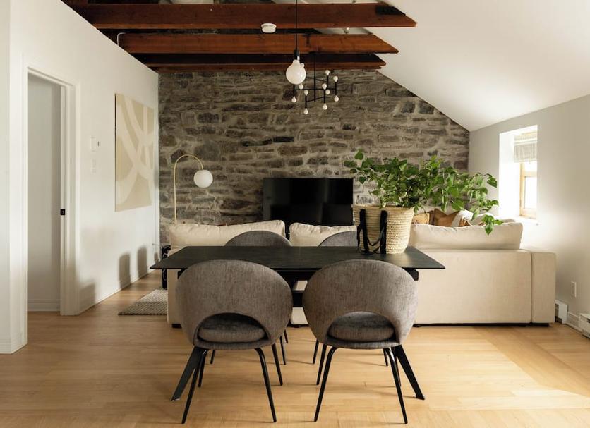 Dining room Photo
