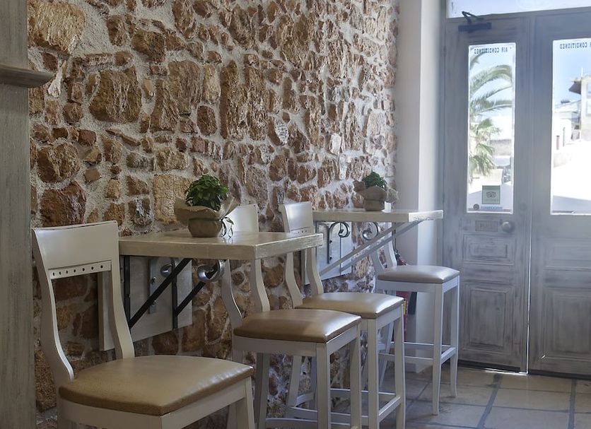 Dining room Photo