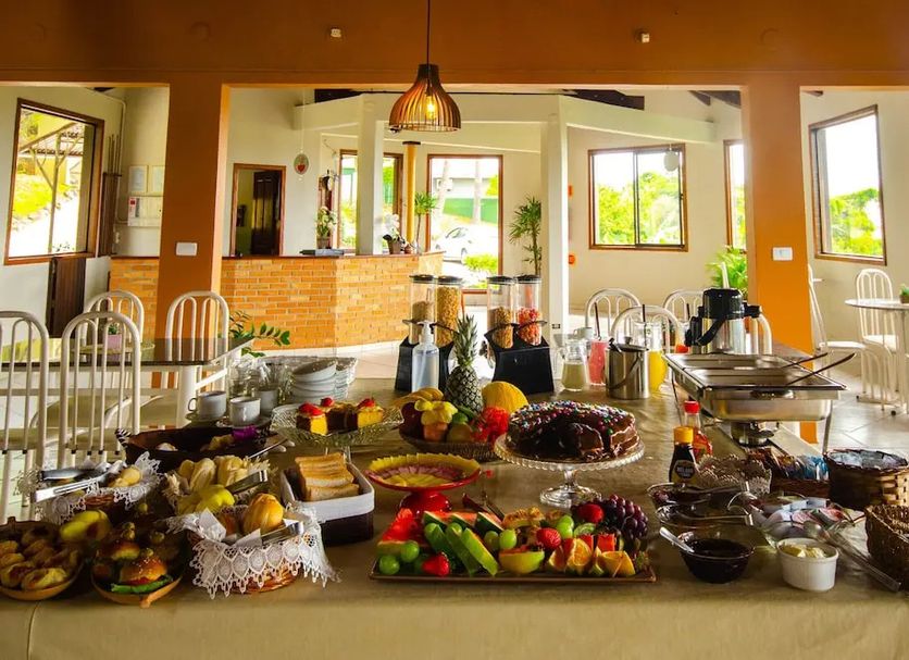 Buffet Photo
