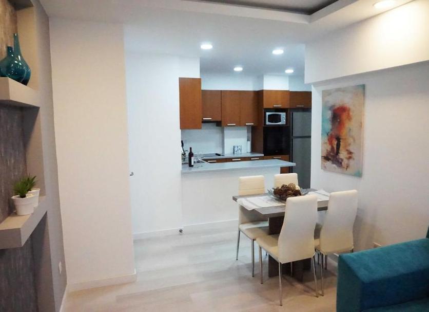Kitchen Photo