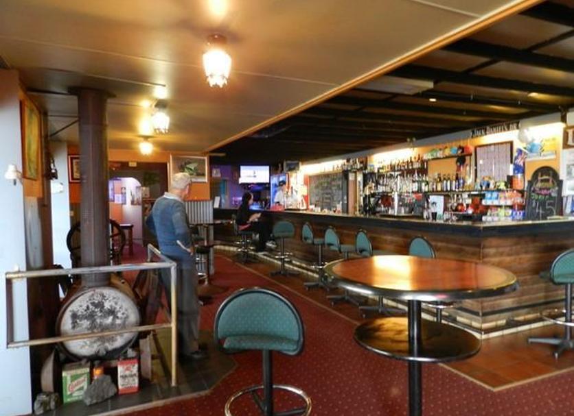 Bar Photo