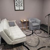 Adorable Studio Basement Suite in South Barrie