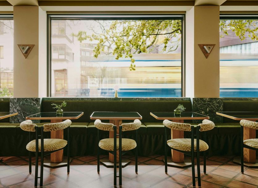 Restaurant Photo