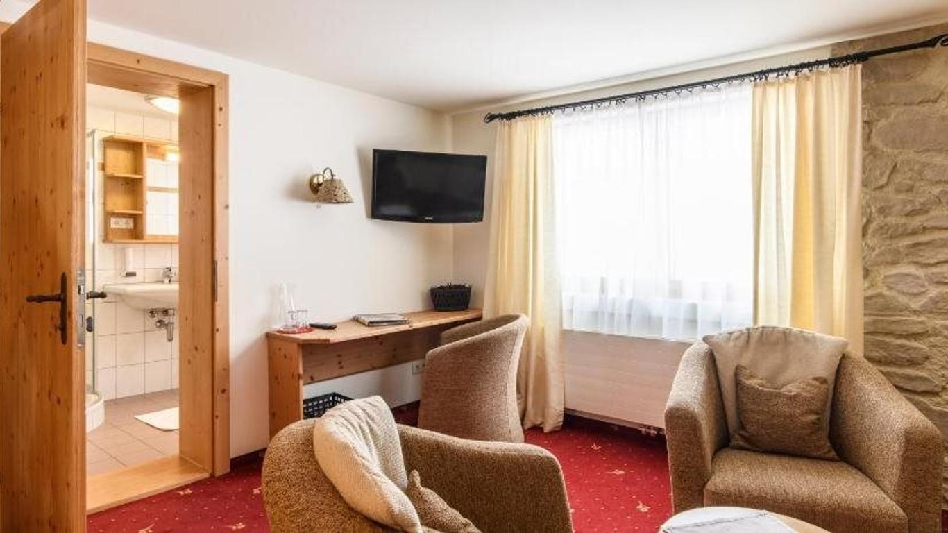 Hotel Alpenrose