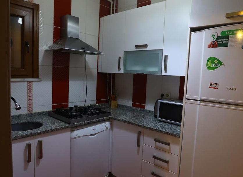 Kitchen Photo
