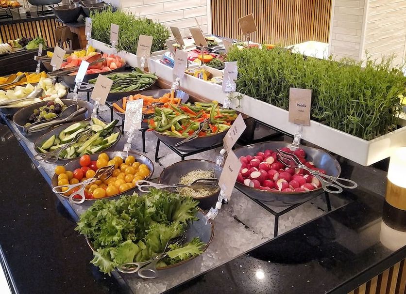 Buffet Photo