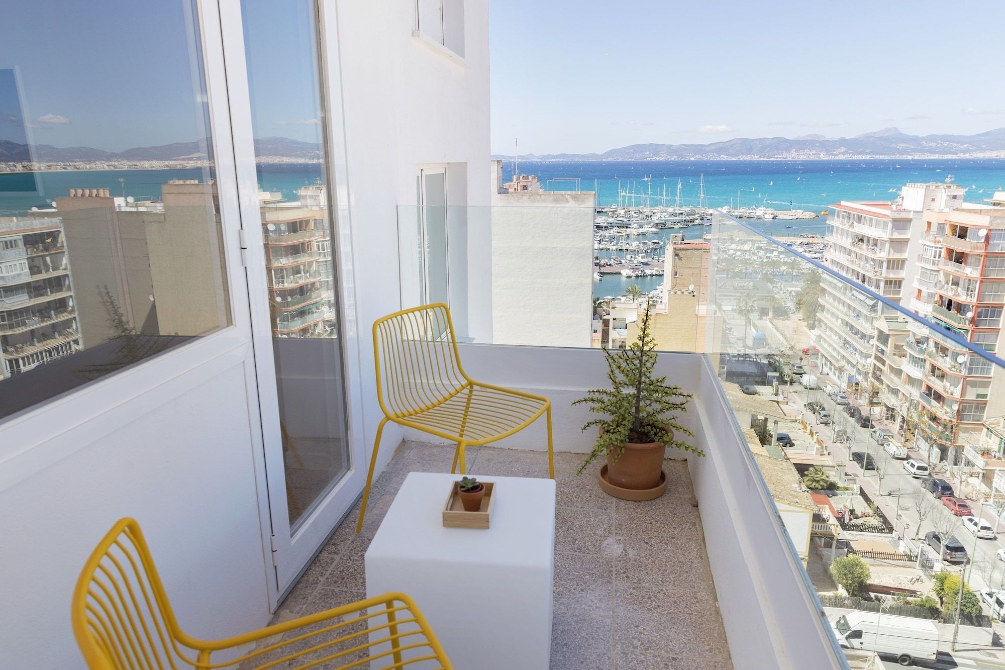 Balcony Photo