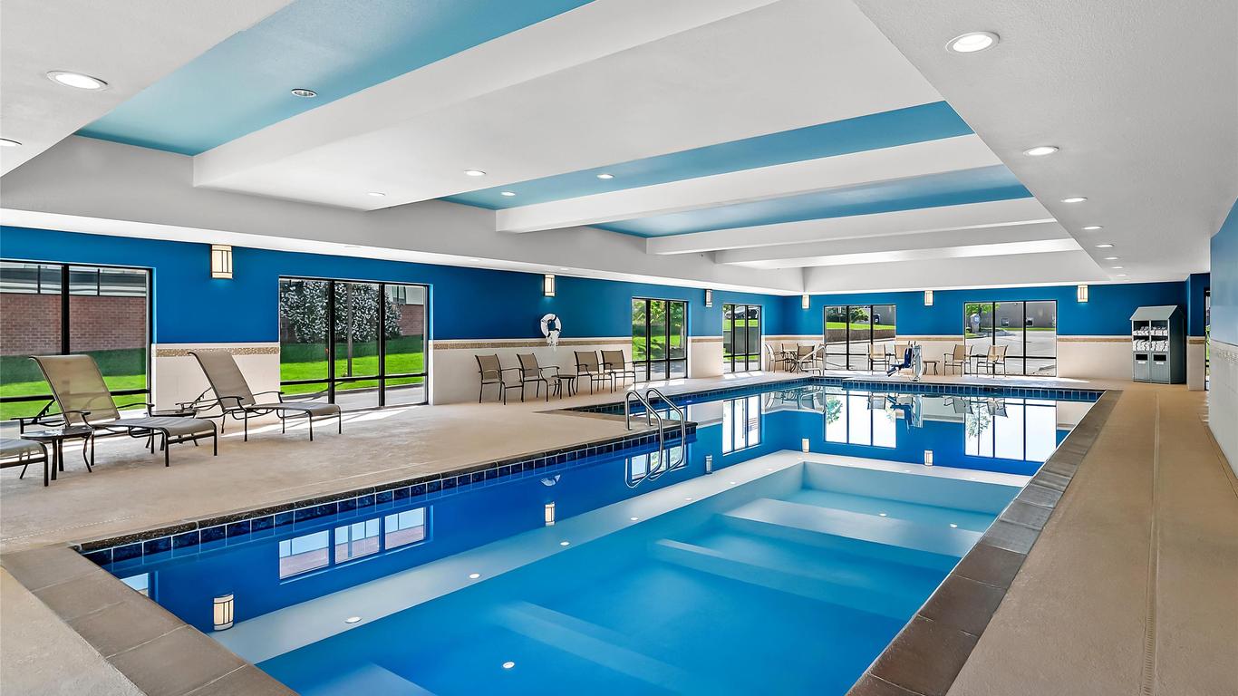Hampton Inn Omaha/West Dodge Road (Old Mill)