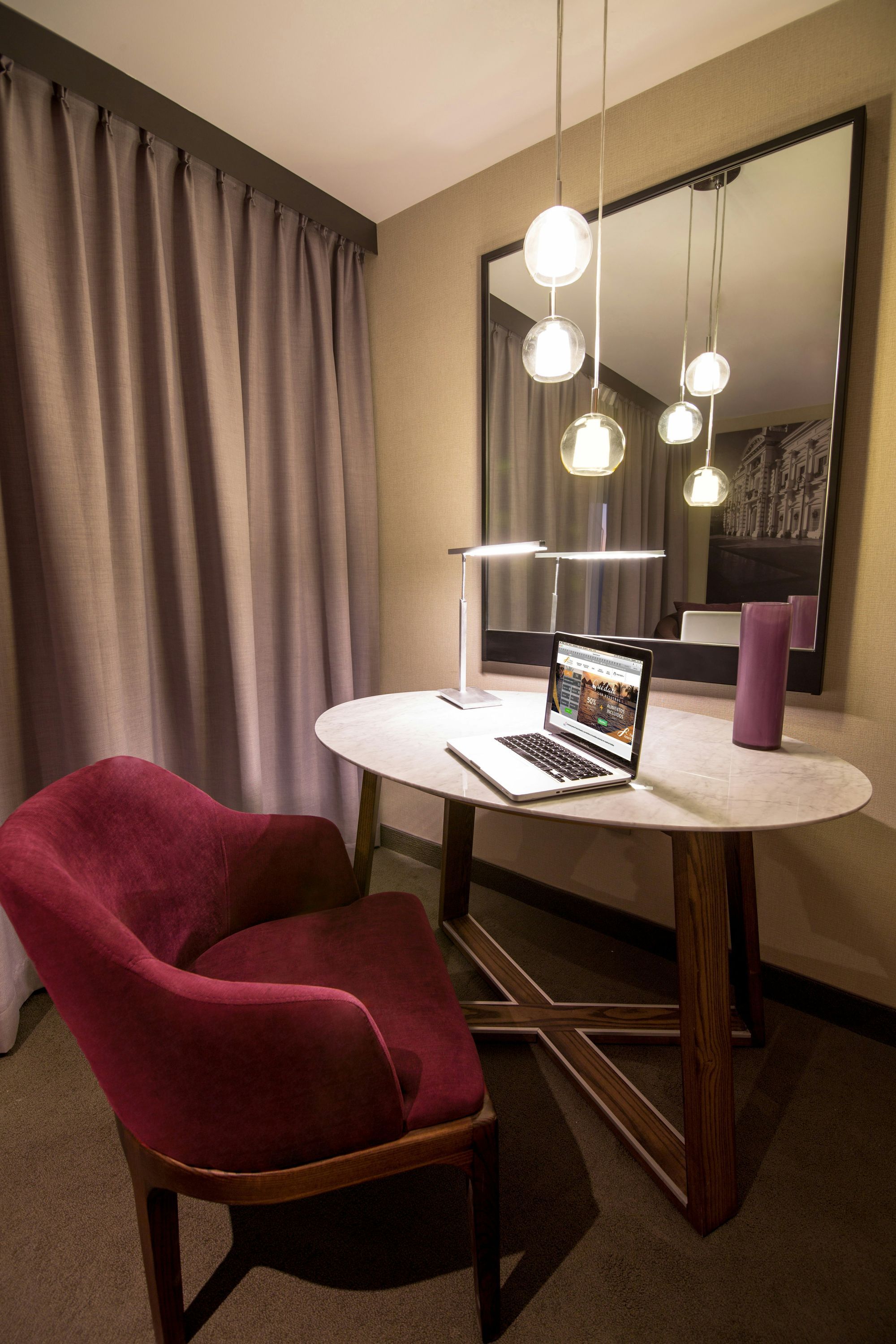 Room amenity