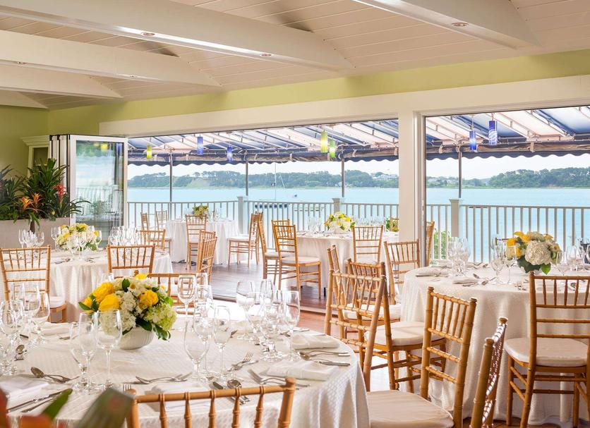 Banquet hall Photo
