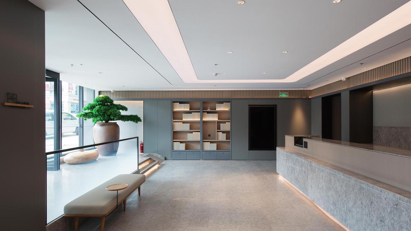 JI Hotel Dalian Xi'an Road Branch