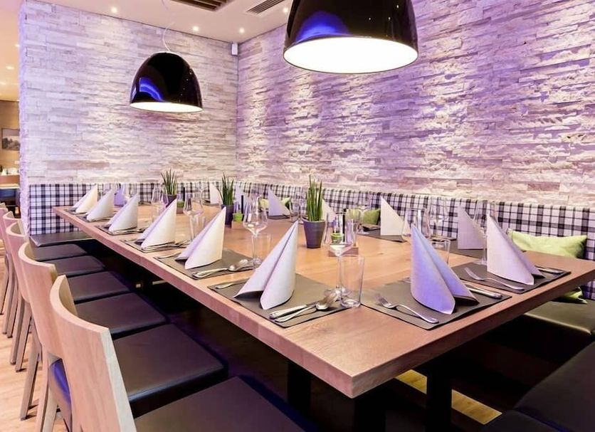 Restaurant Photo
