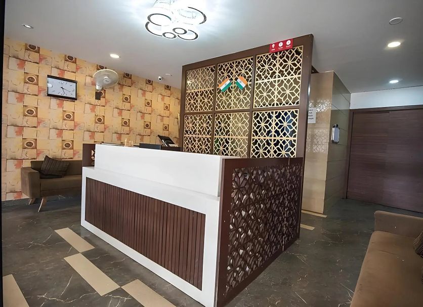 Front desk Photo