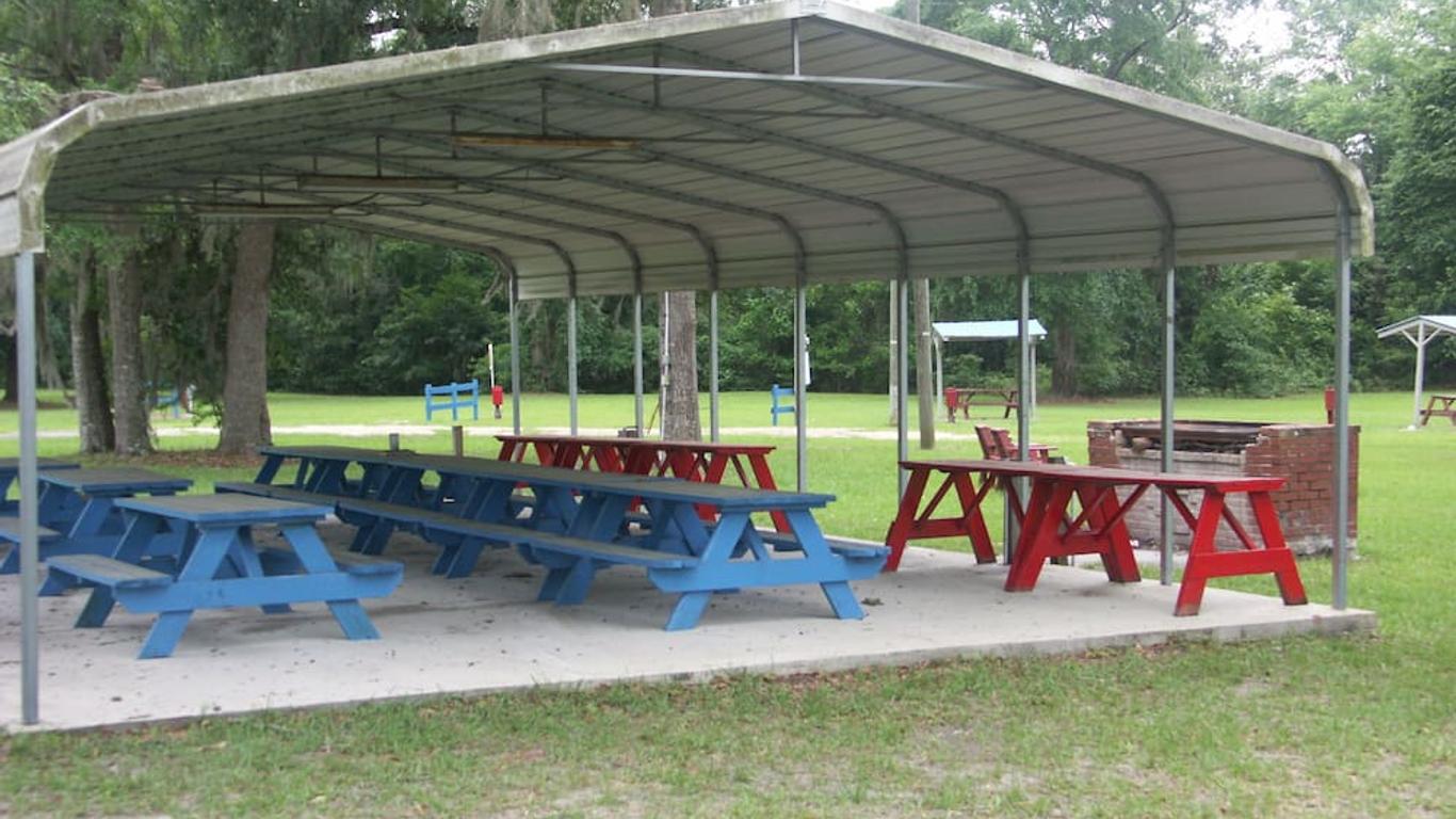 Deerwood Inn Madison Campgrounds