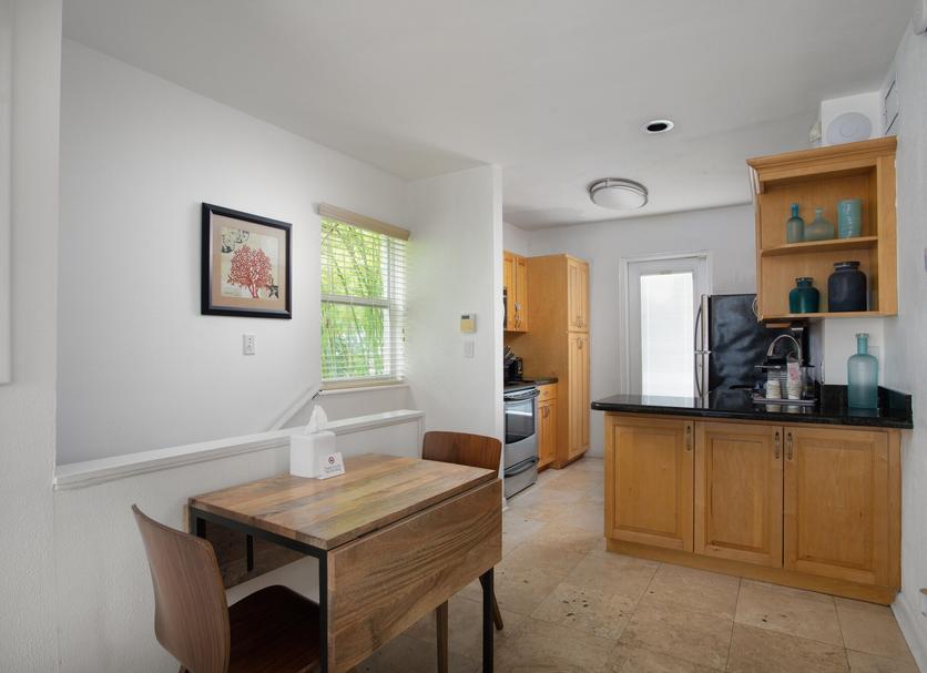 Dining room Photo