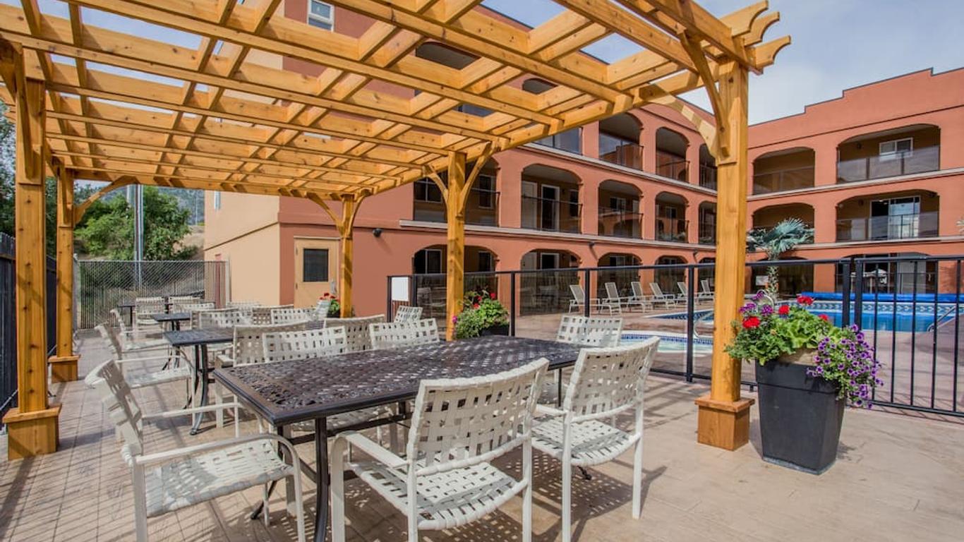 Park Inn by Radisson Osoyoos