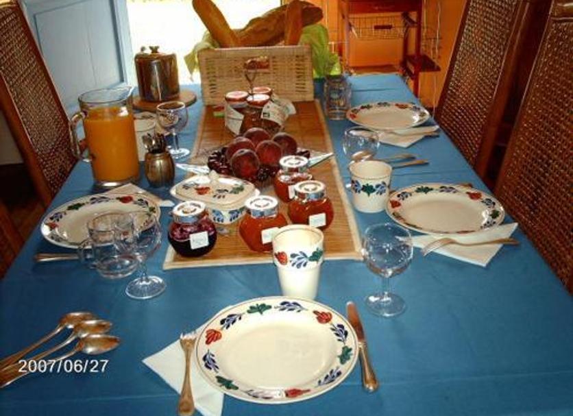 Dining room Photo