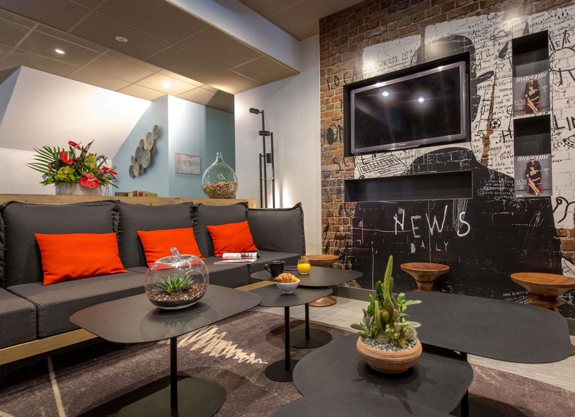 Lounge Photo