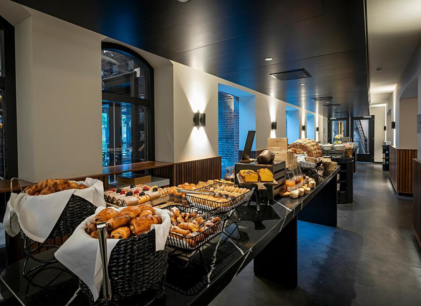 Buffet Photo