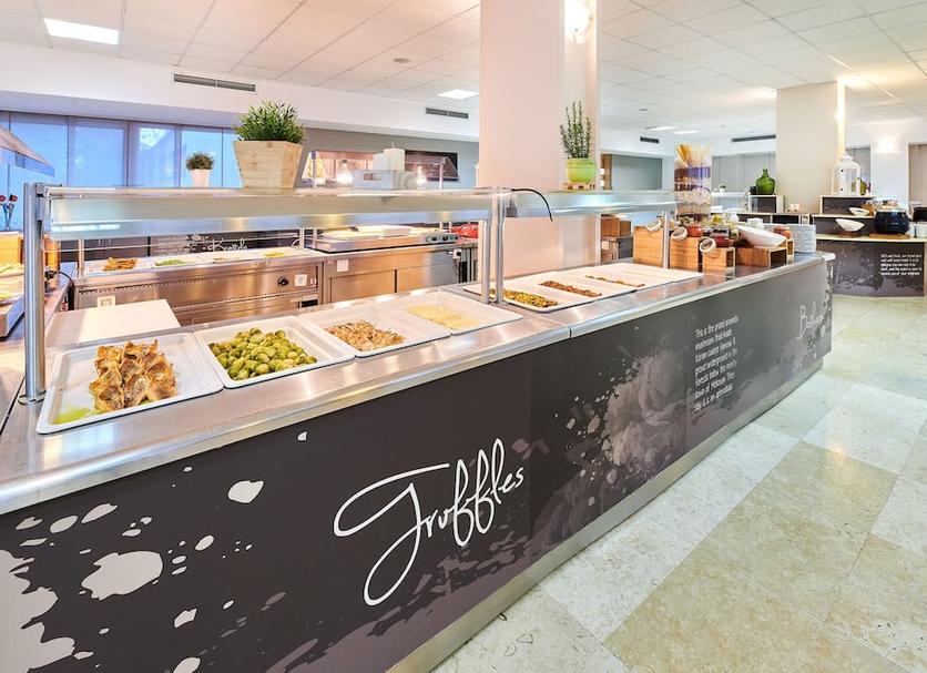 Buffet Photo