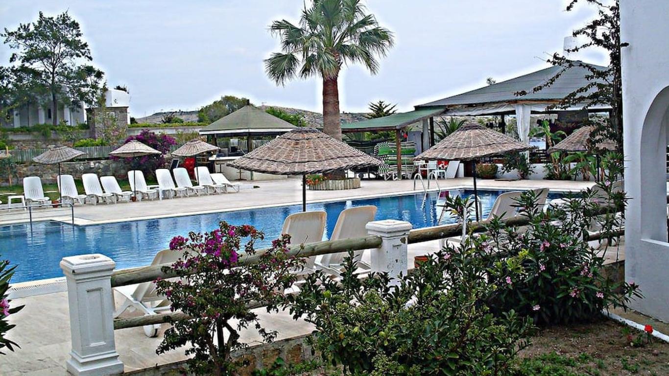 Gumbet Cove Hotel