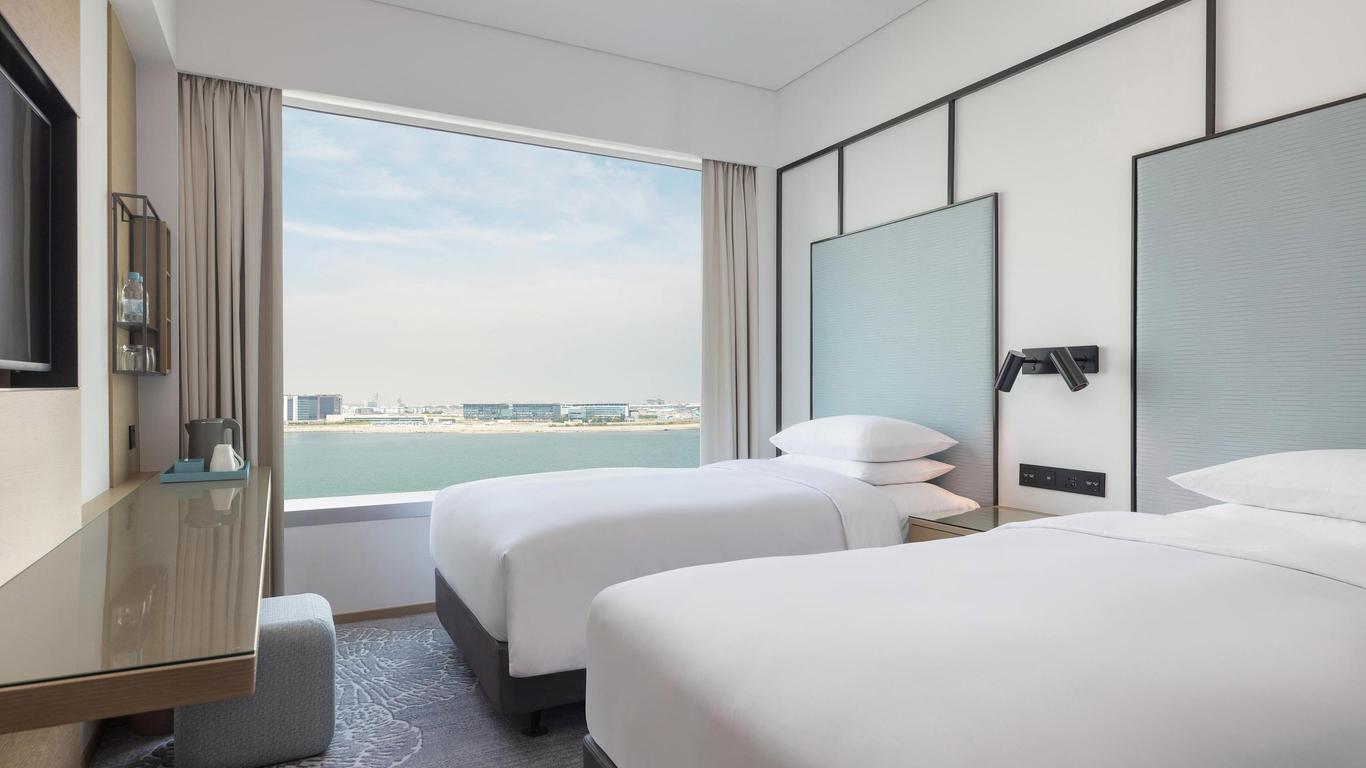 Four Points by Sheraton Hong Kong, Tung Chung