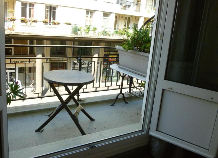 Balcony Photo