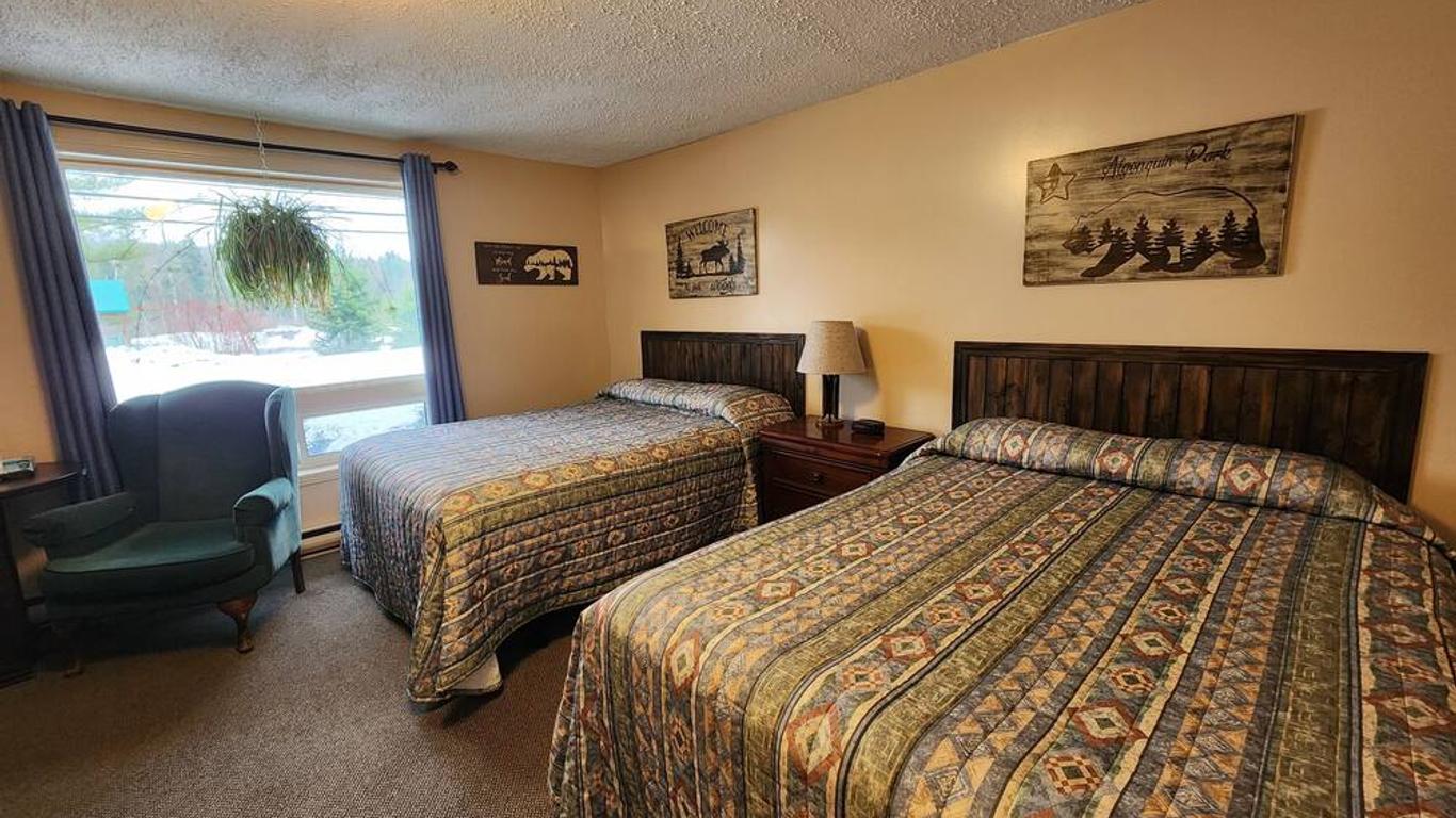Dwight Village Motel