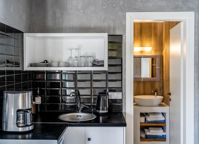 Kitchen Photo