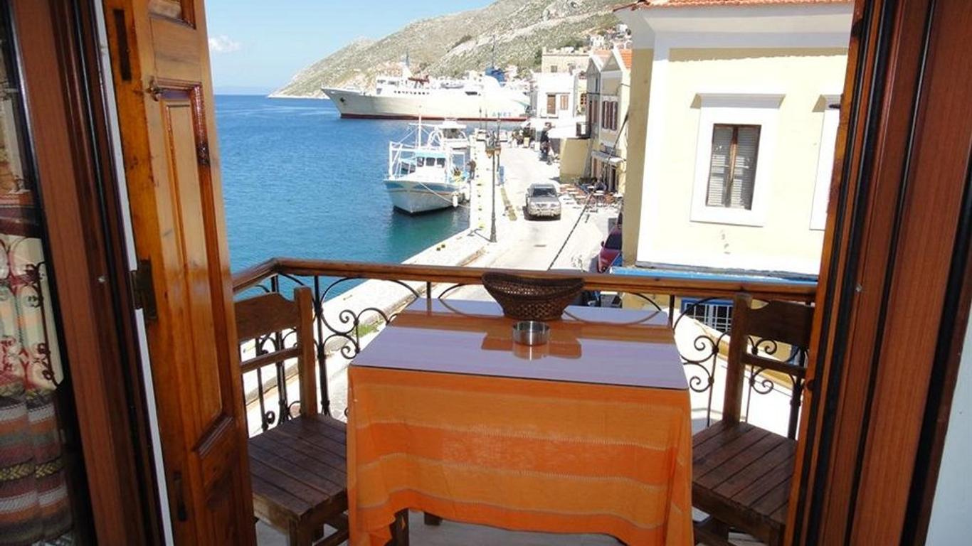 Captain's Suites
