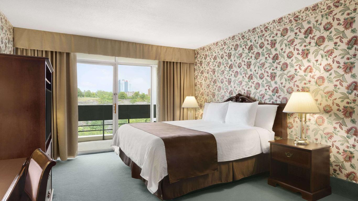 Travelodge Hotel Niagara Falls Fallsview