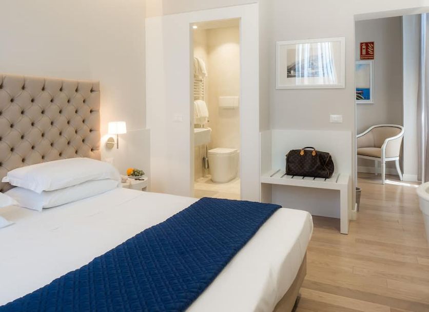 Bedroom Photo