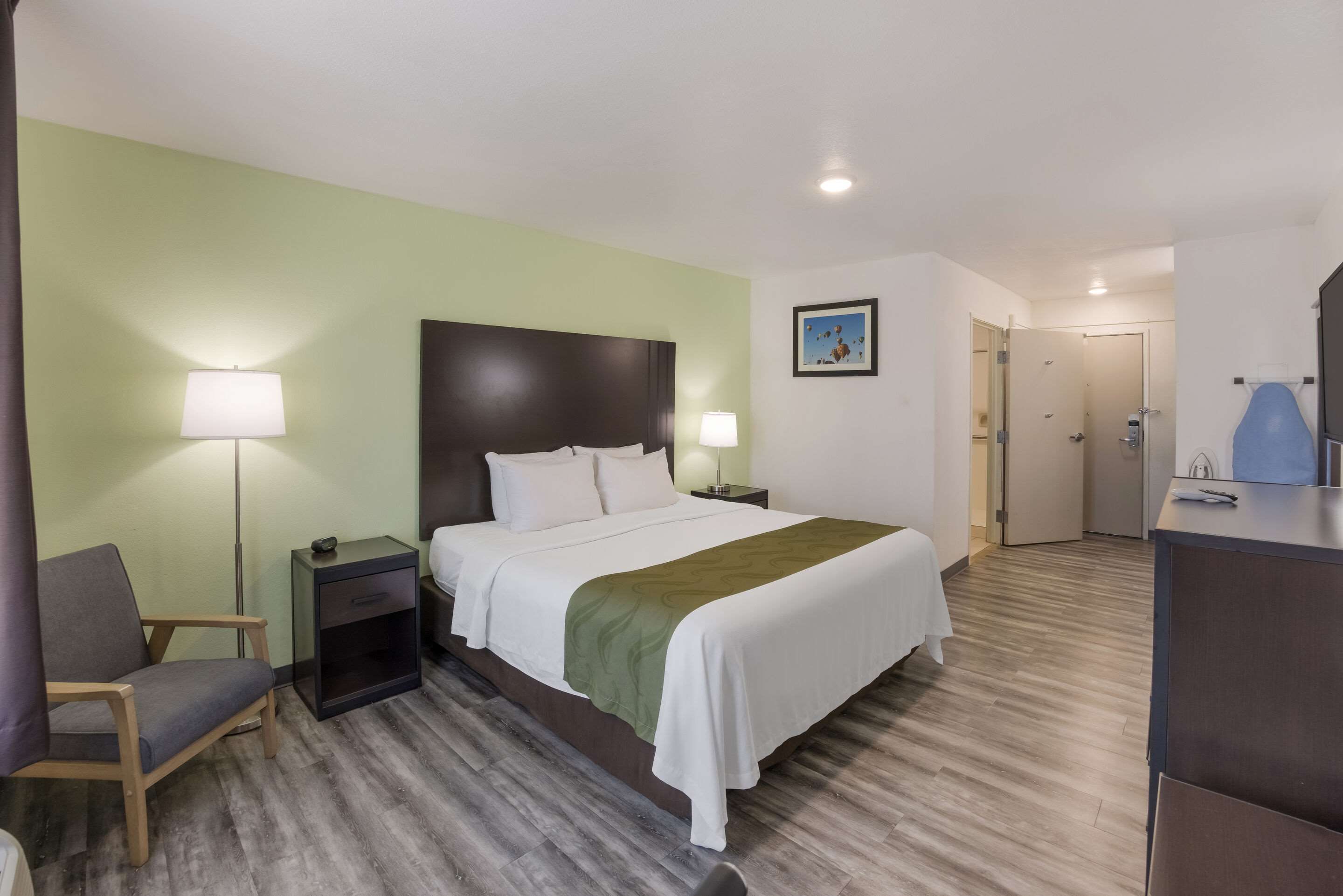 Bedroom