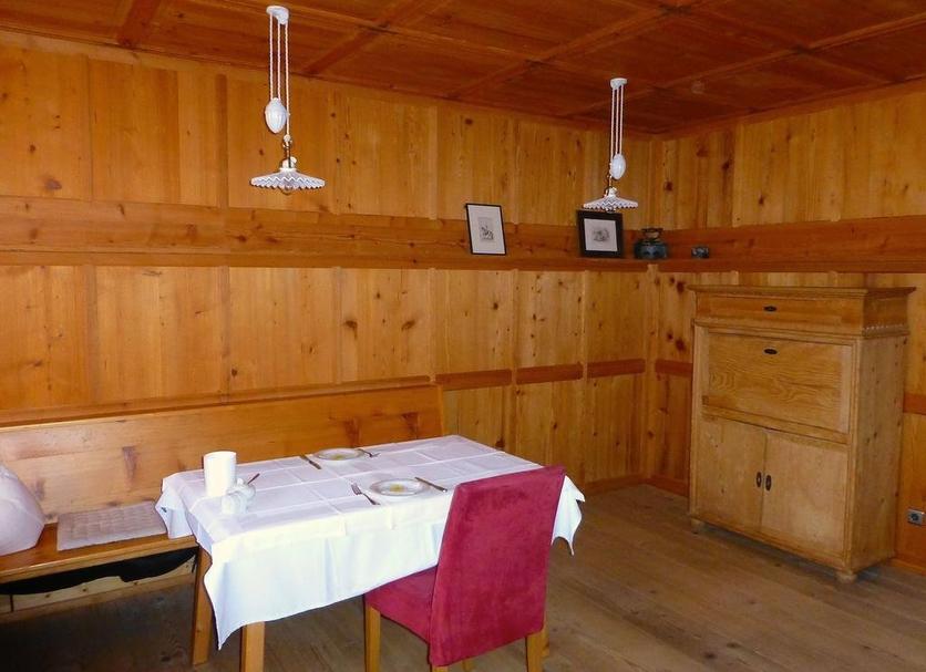 Dining room Photo