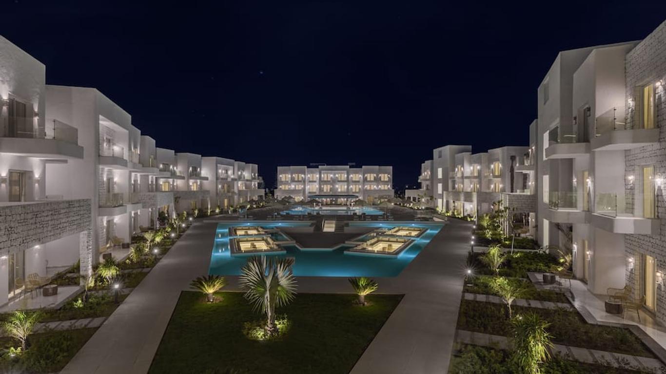 Tanoak Hotel
