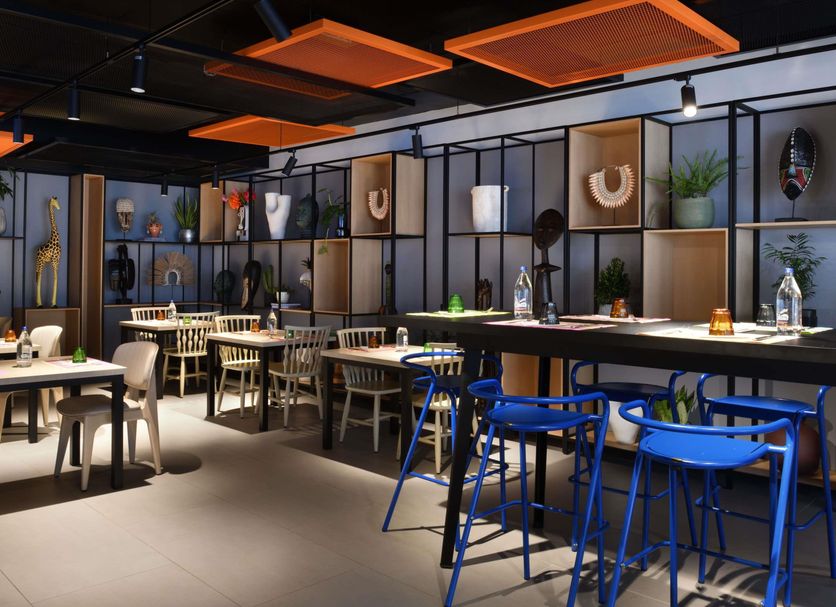 Restaurant Photo