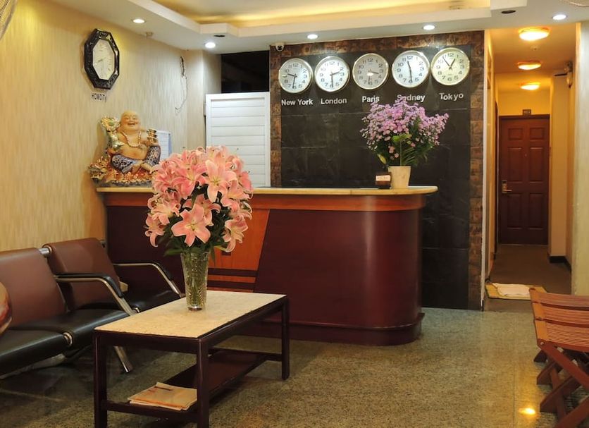 Front desk Photo