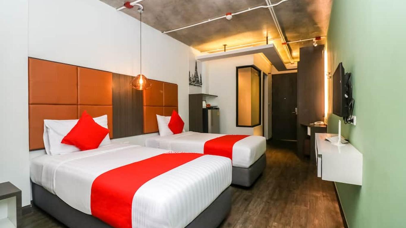 Aim House Bangkok Hotel