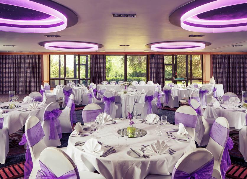 Banquet hall Photo