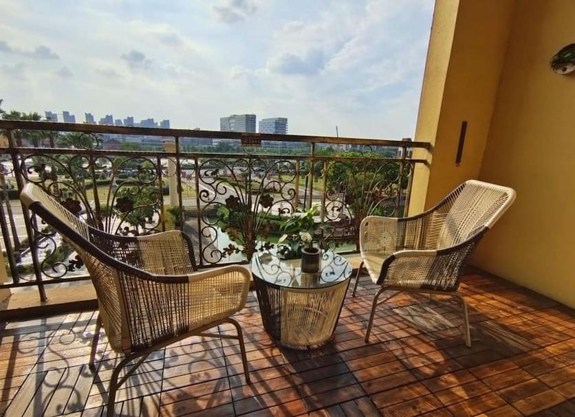Balcony Photo