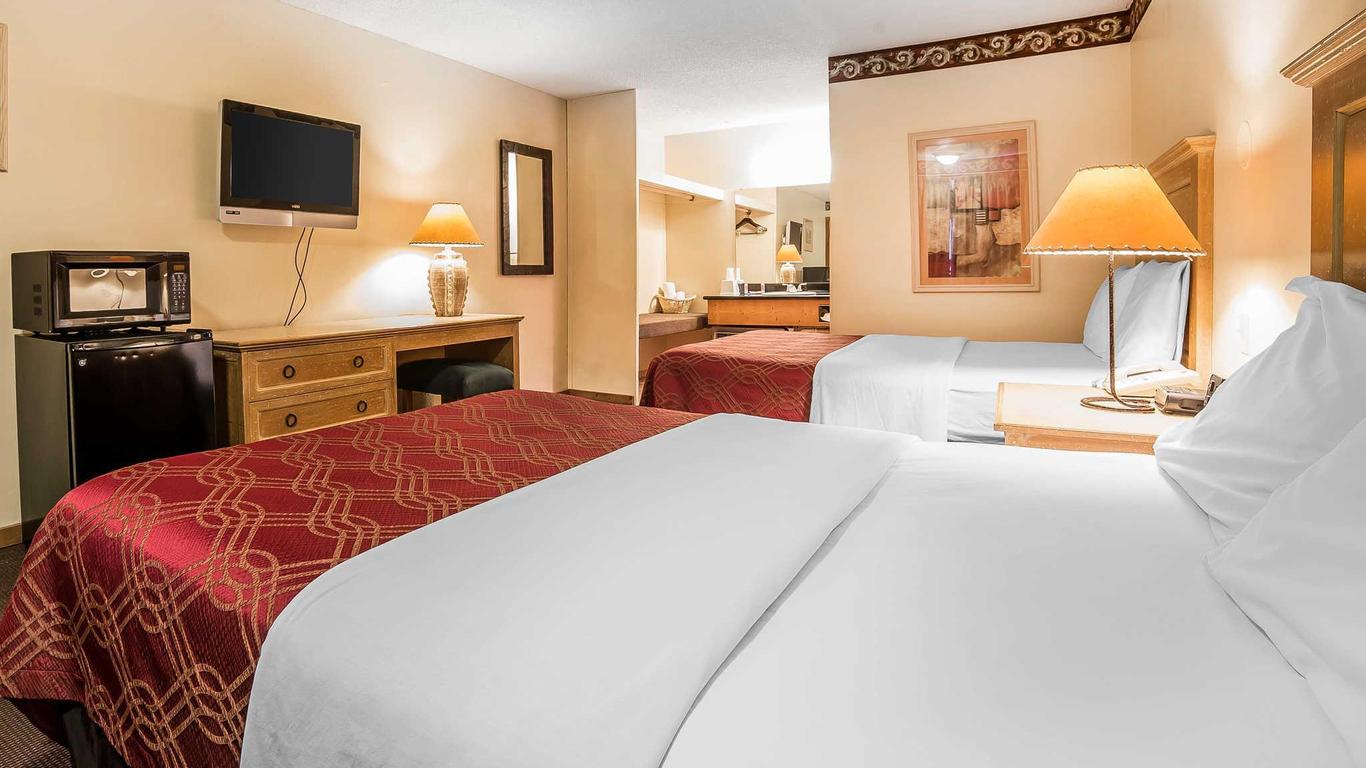 Econo Lodge Inn & Suites Kalispell - Glacier National Park Gateway