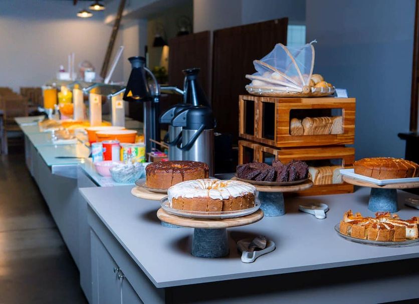 Buffet Photo