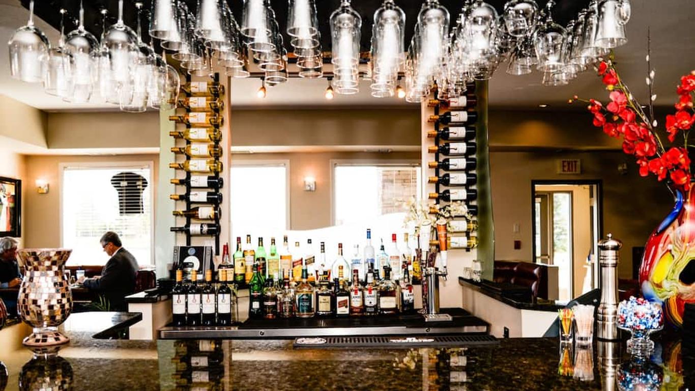Quality Inn & Suites Edmonton International Airport