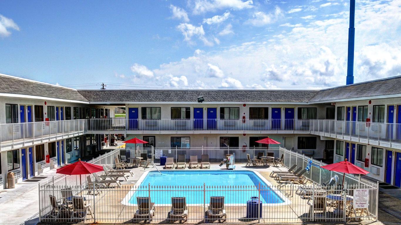 Motel 6 New Orleans - Slidell