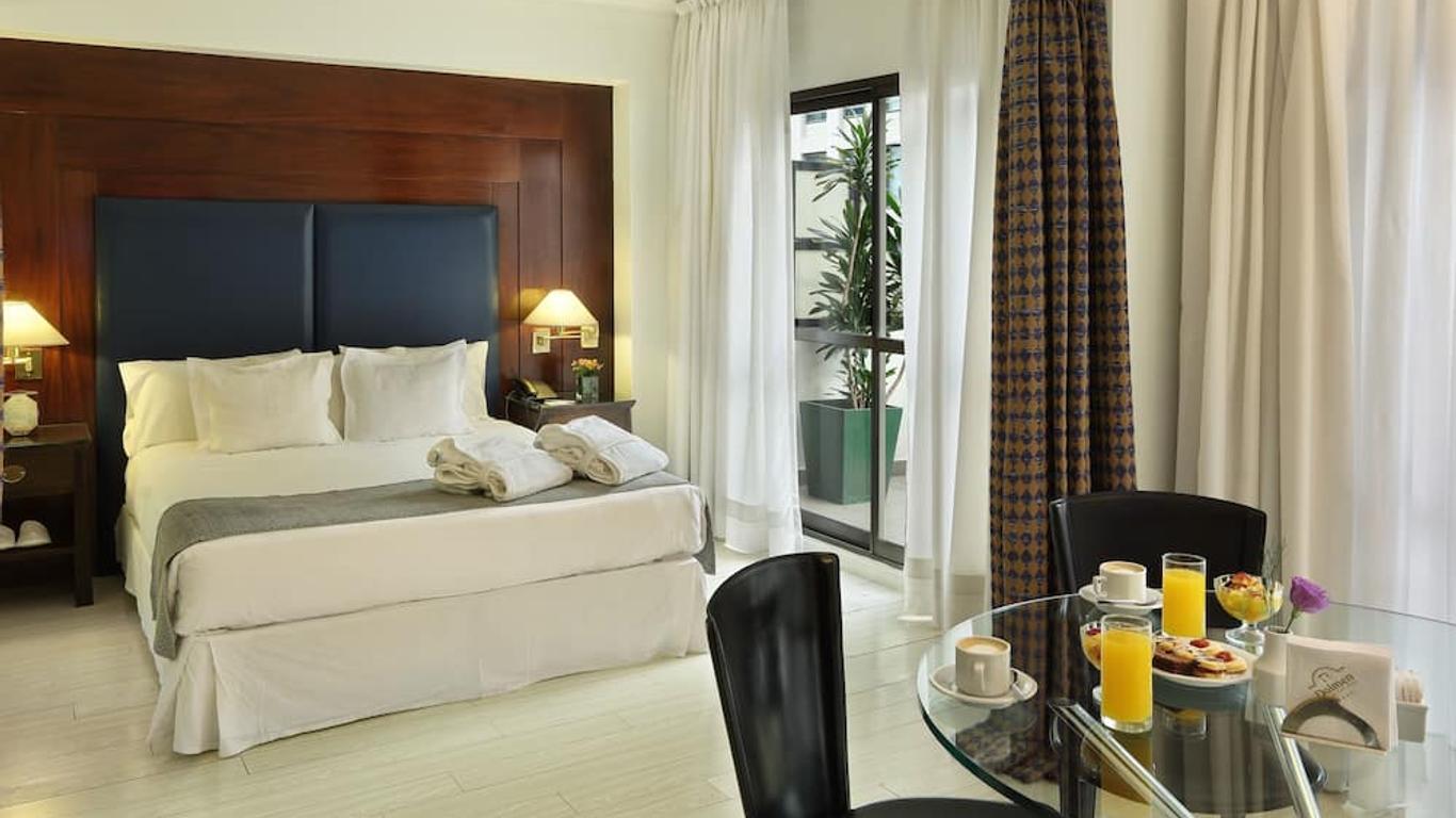 Dolmen Hotel