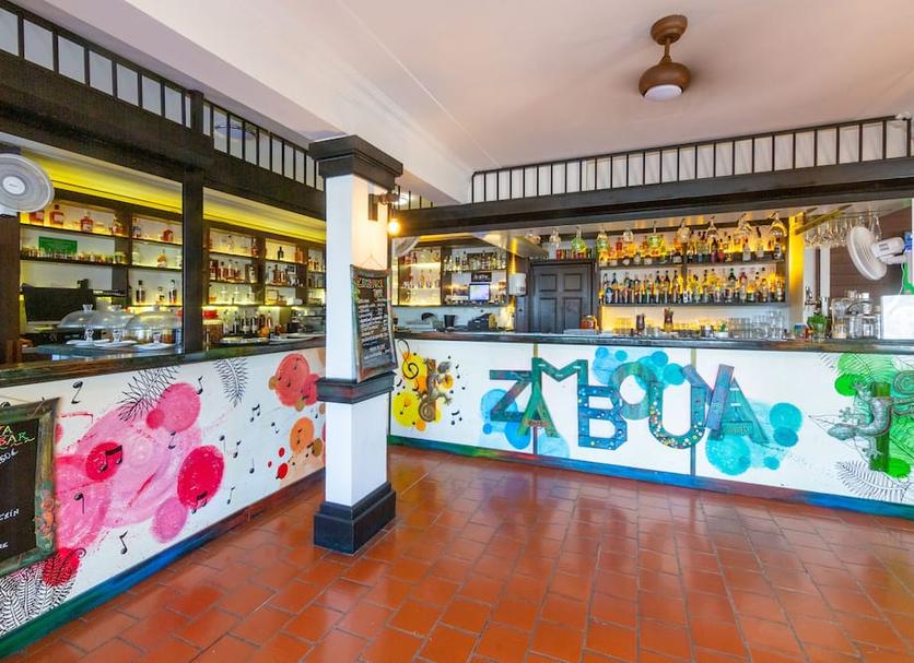 Bar Photo