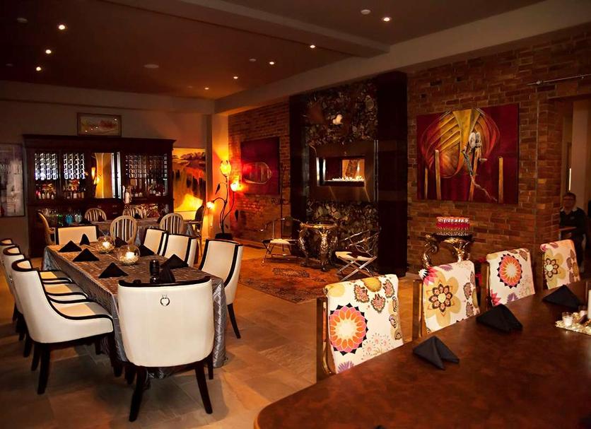 Restaurant Photo