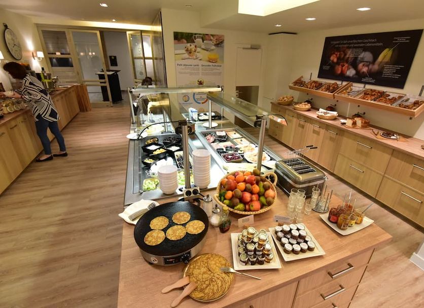 Buffet Photo